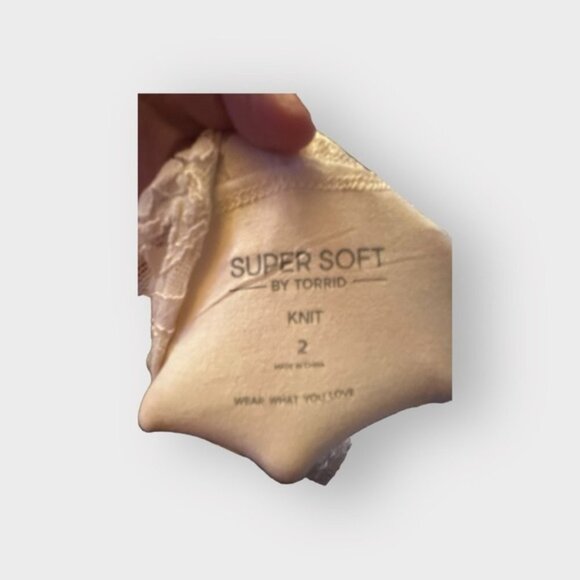 🆕 NWT Women’s torrid 1 2 Off white Super Soft Lace Overlay Sweetheart Bodysuit - Picture 11 of 13